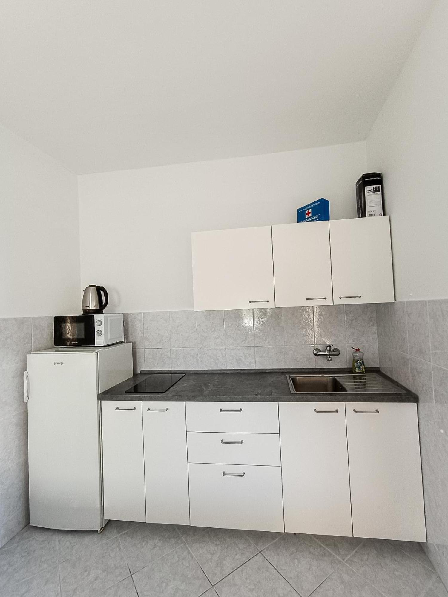 Apartments Frank Шіло Екстер'єр фото