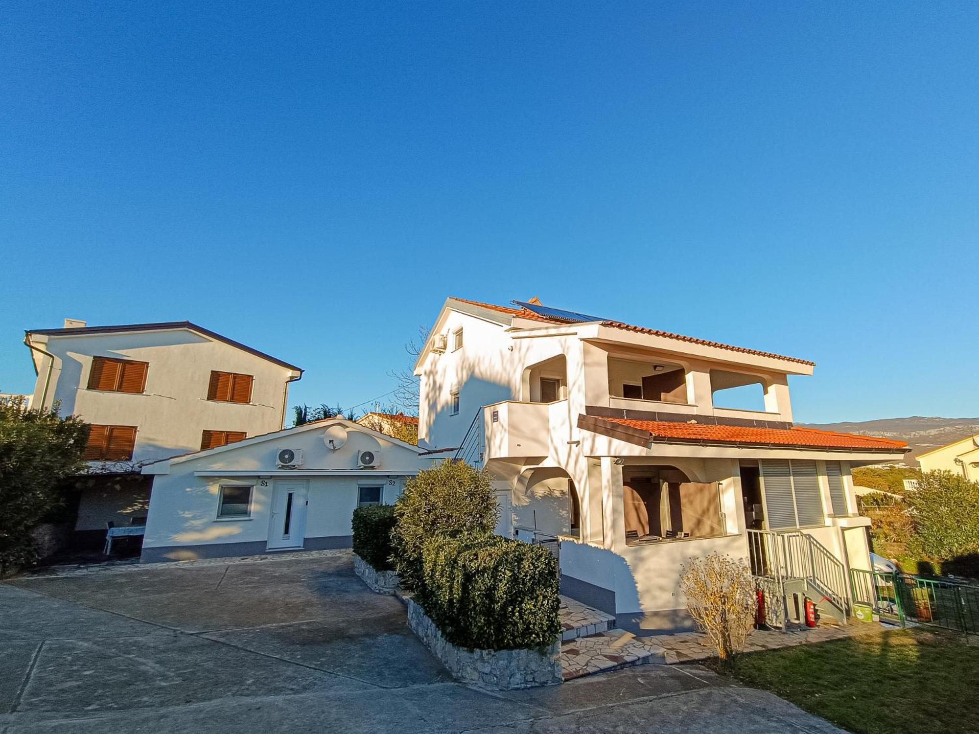 Apartments Frank Шіло Екстер'єр фото