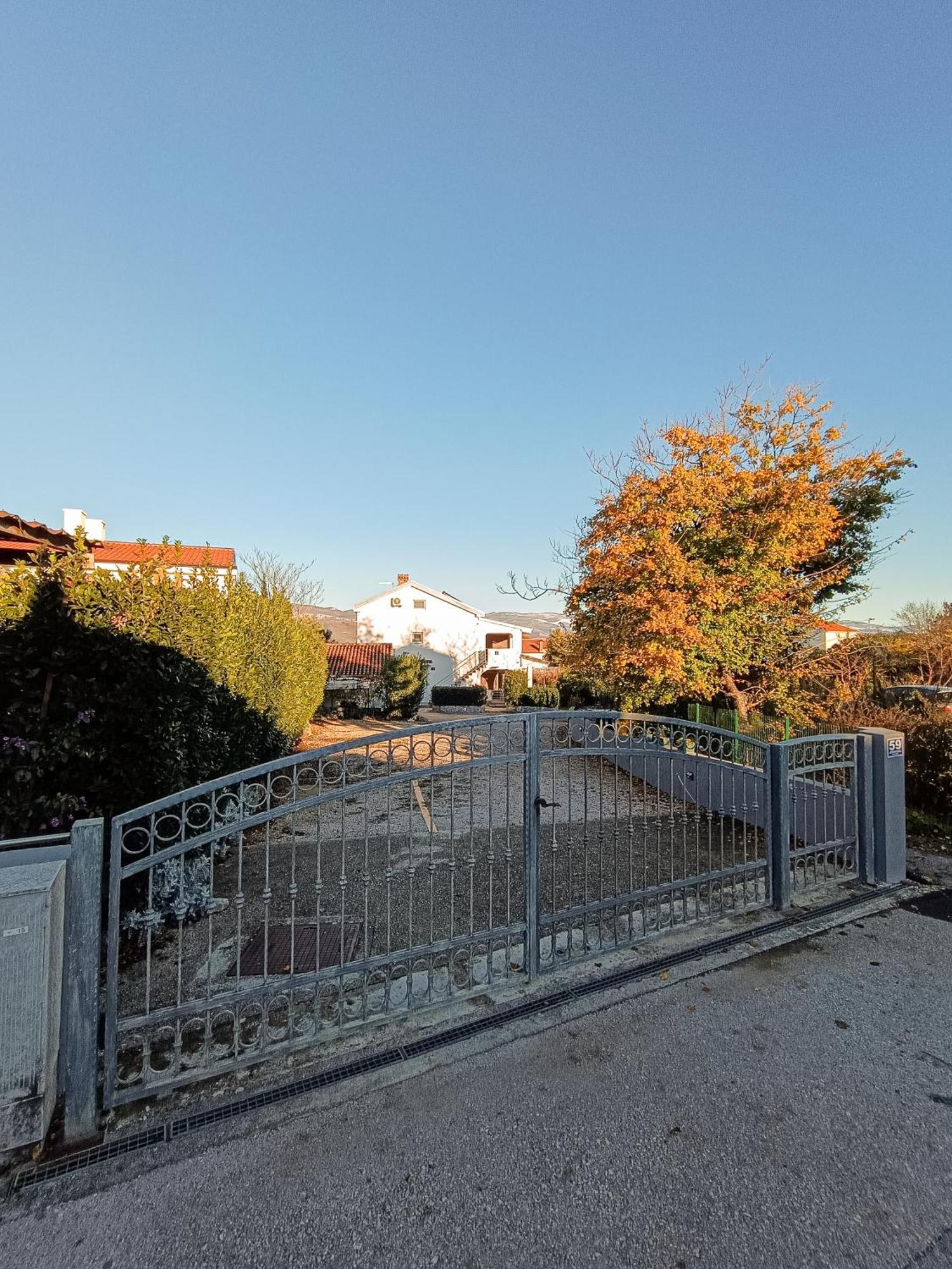 Apartments Frank Шіло Екстер'єр фото