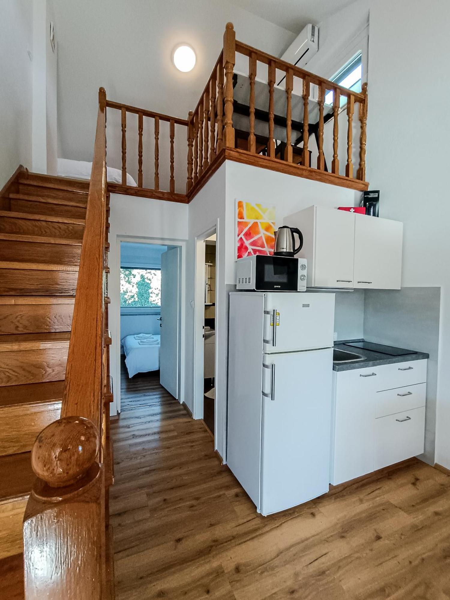 Apartments Frank Шіло Екстер'єр фото