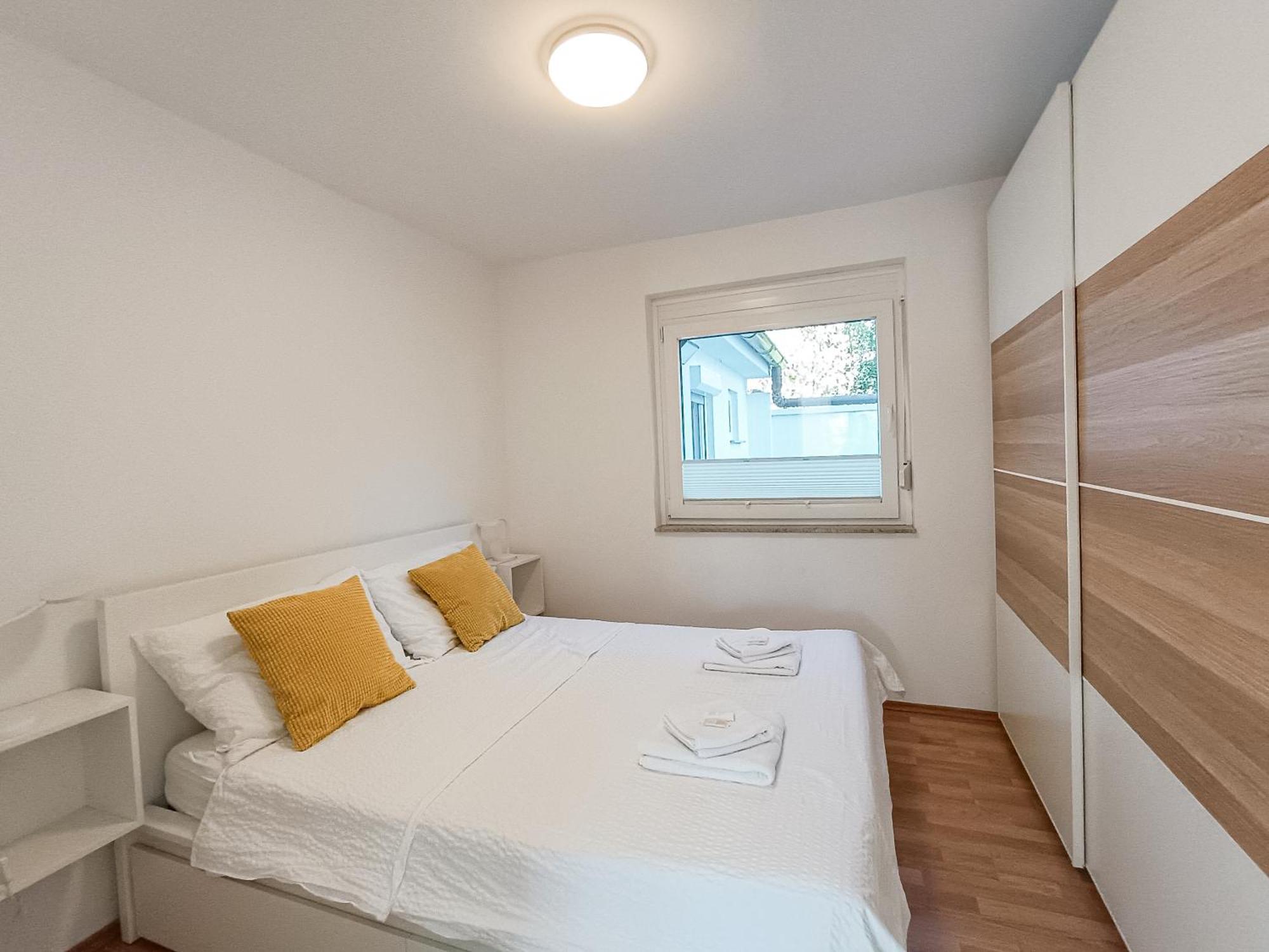 Apartments Frank Шіло Екстер'єр фото